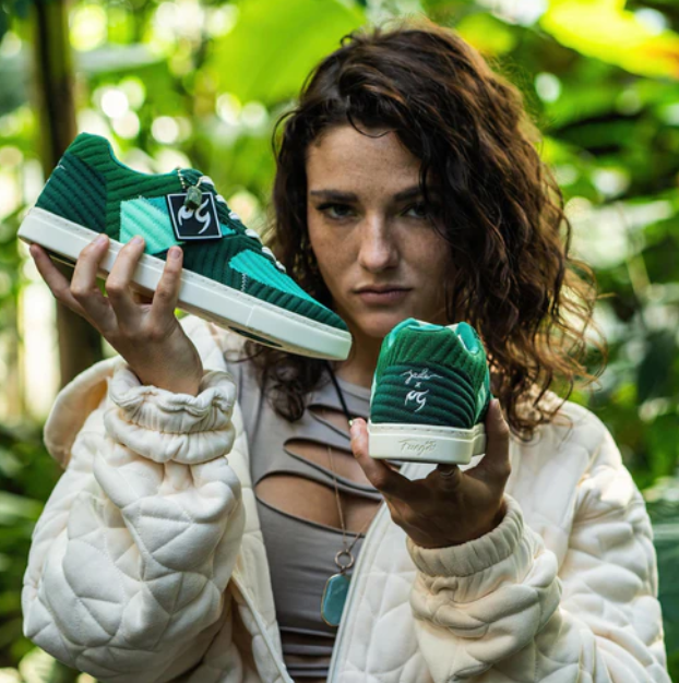 JADE Low Top Fuego Shoes in Canada 8 M 9 W